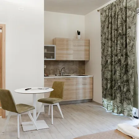 Oda ve Kahvaltı Geranium Bitonto