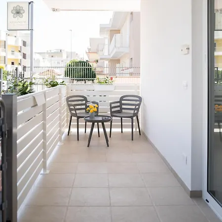 Bed & Breakfast Geranium 3*