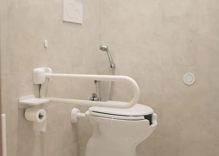 Geranium ベッド・アンド・ブレックファスト 3*